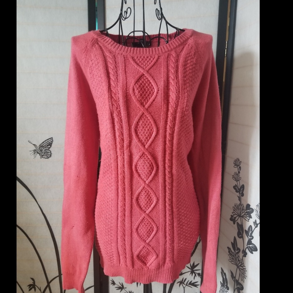 Coral/Peach Knit Sweater